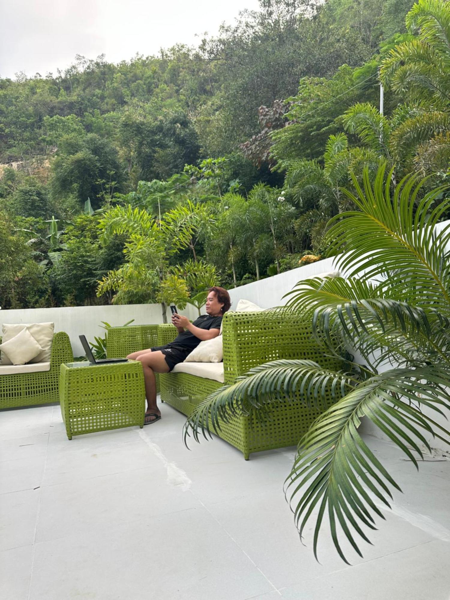 Villa Del Sol 1 Barkada Rooms Carcar ภายนอก รูปภาพ